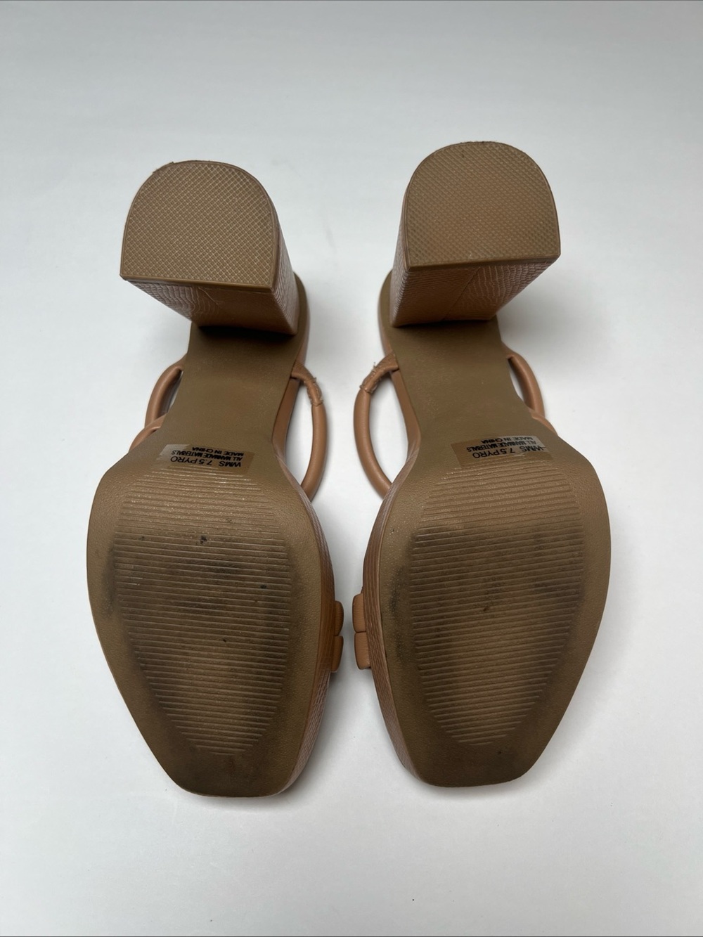 Dolce Vita Nude Block Heel Sandals Women’s 7.5 Square Toe Minimalist Strappy - Picture 6 of 7